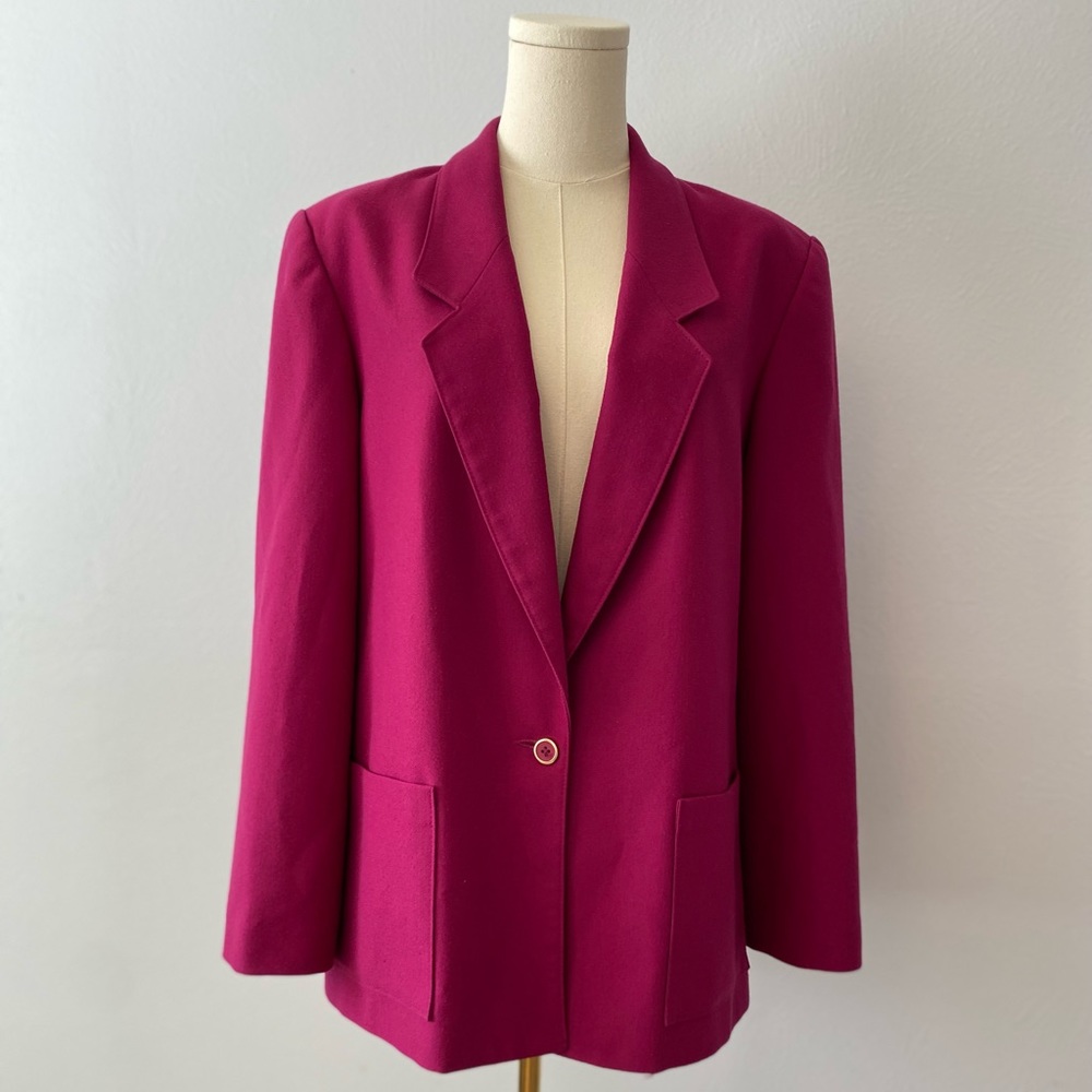 Koret Blazer w/Gold Colored Trim on Button and Large Rectangular Pockets